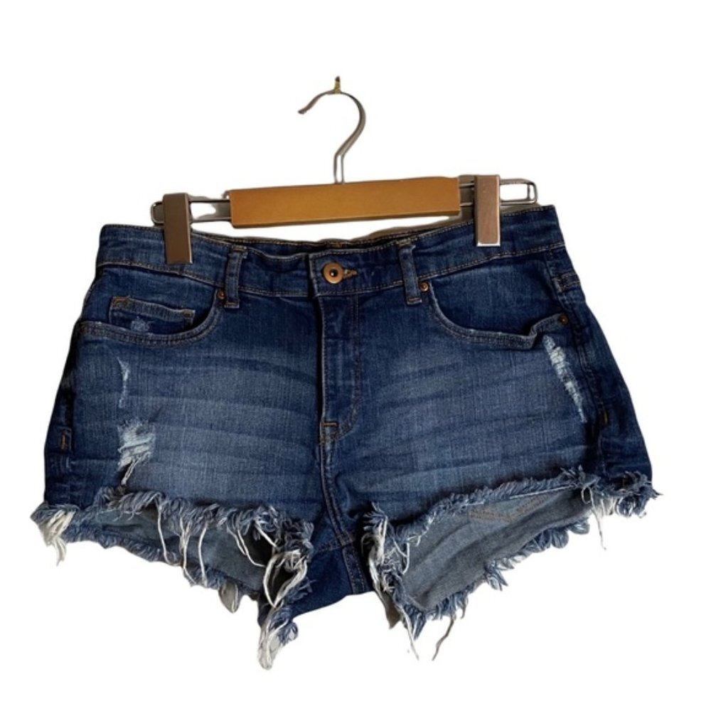 H&M Women's Medium Indigo Distressed Mini Shorts